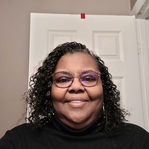 Meet your Posher, Sanell